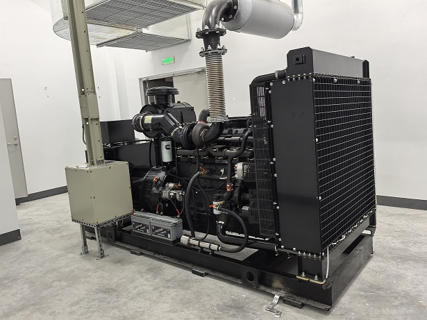 ���Bĳ���x�^��ُ400KW����˹���Ͱl늙C�M